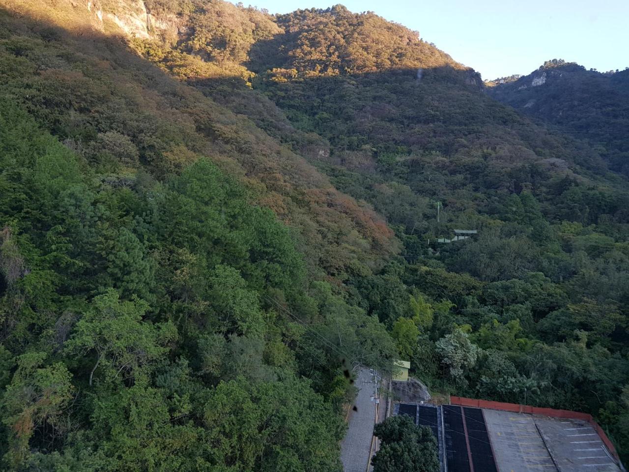 Sky View Atitlan Lake Suites - Free Breakfast Supplies باناخاتشيل المظهر الخارجي الصورة
